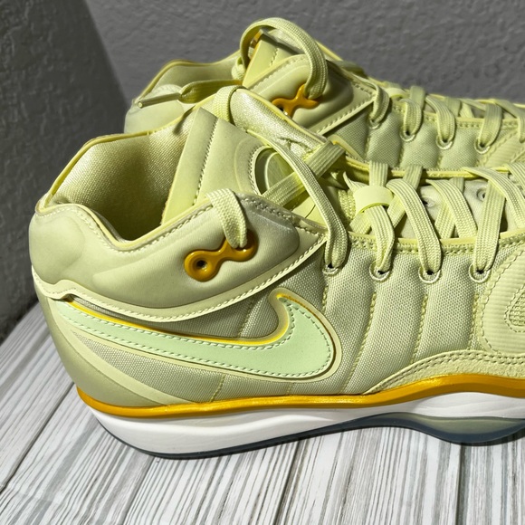 Nike Air Zoom G.T. Hustle 2 men’s basketball sneaker Luminous green size 10.5‎ main image 8